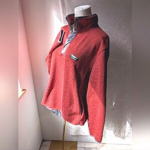 LL Bean Women's XL V-neck Snap Sweater Through Pocket On Front Slightly Fitted